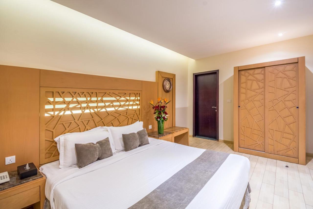 Al Muhaidb Al Malaz - Al Jamiah Riad Exterior foto